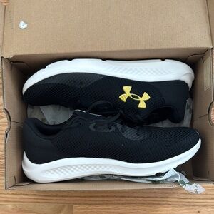 Under Armour Black and Yellow Sneakers